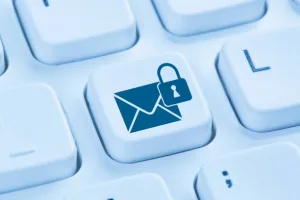 email suspeito